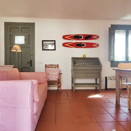 Apartment T2 - Sunny Duplex With Garden 50m From *